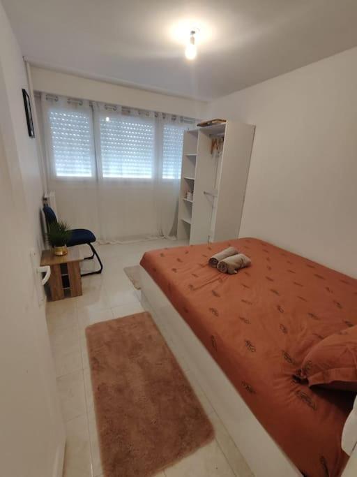 Appartement T4 เซวรอง ภายนอก รูปภาพ